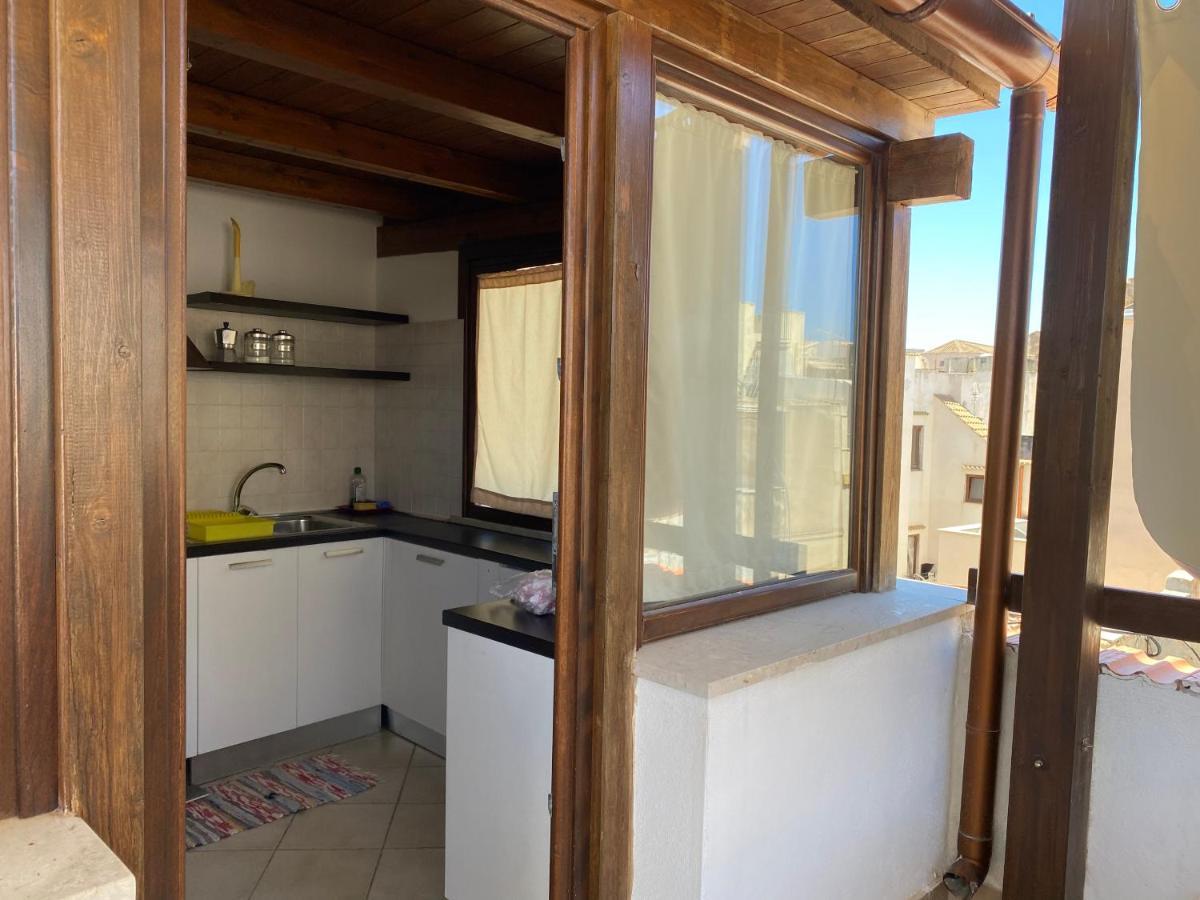 Mansarda Con Terrazzo Lägenhet Trapani Exteriör bild