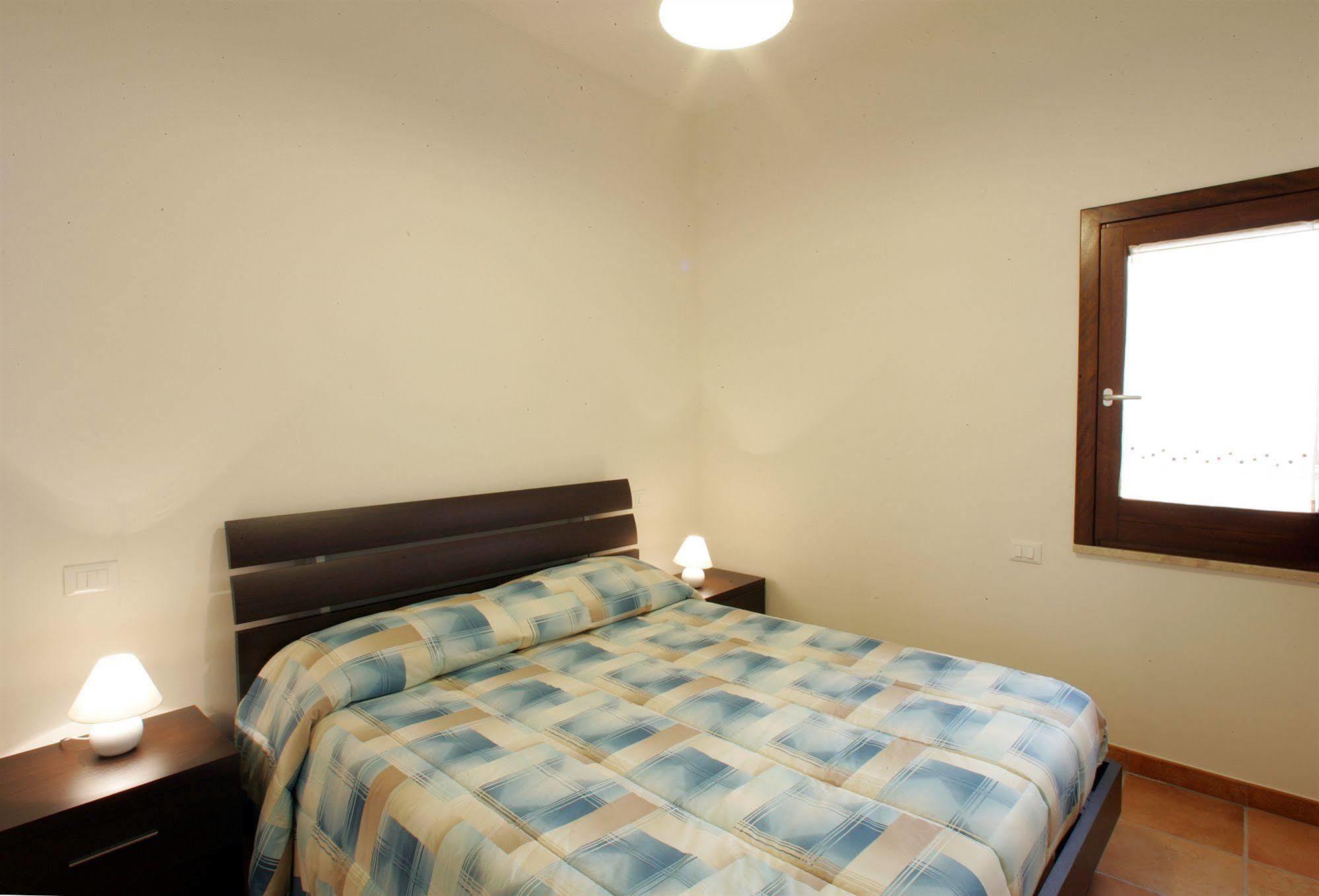 Mansarda Con Terrazzo Lägenhet Trapani Exteriör bild