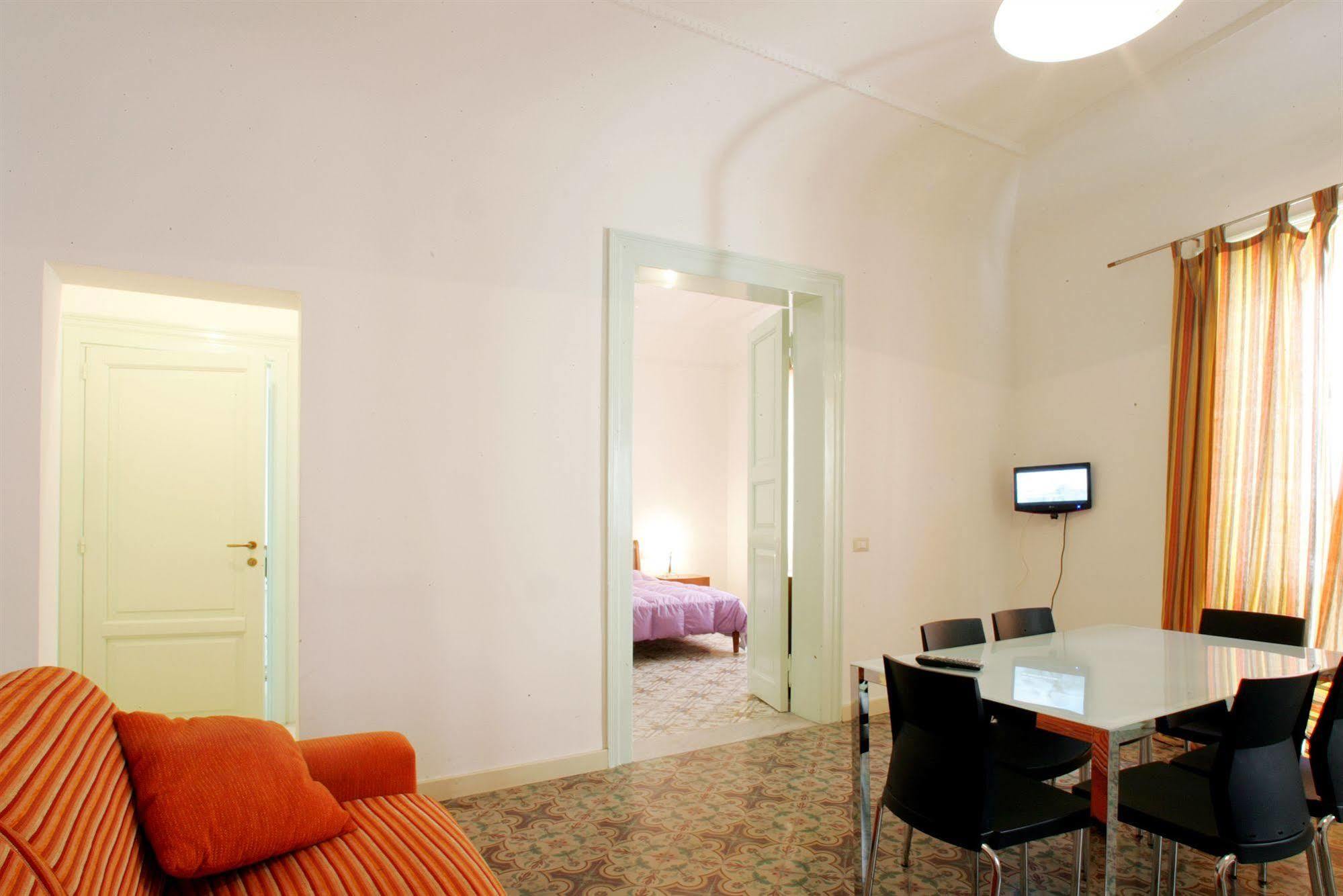 Mansarda Con Terrazzo Lägenhet Trapani Exteriör bild
